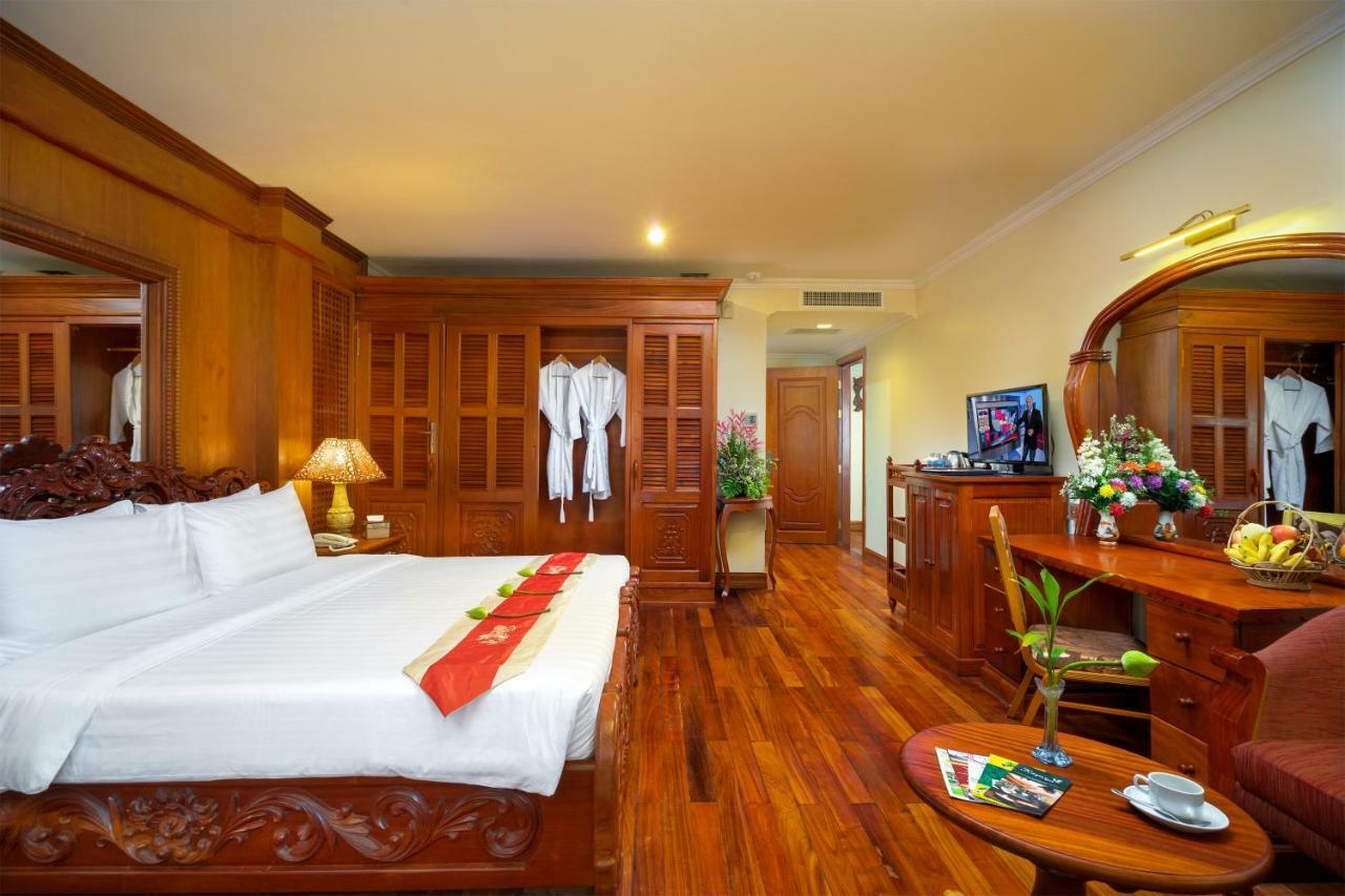 Dragon Royal Angkor Hotel Siem Reap Exterior photo